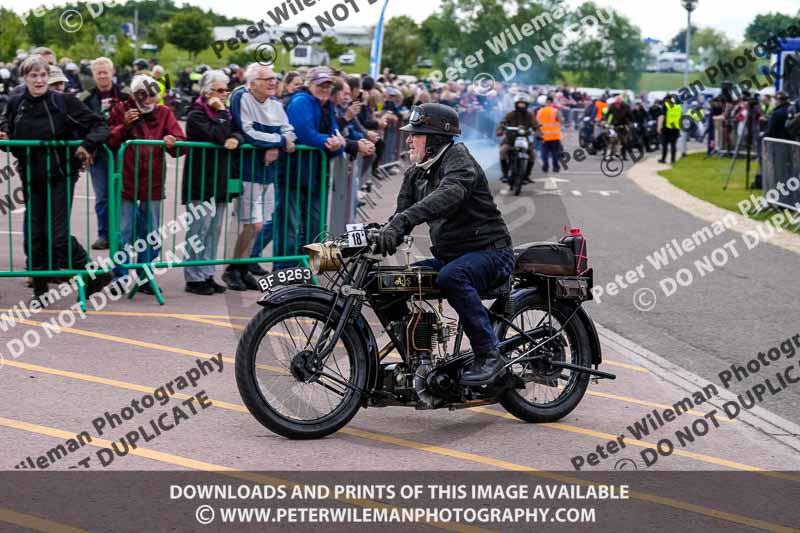 Vintage motorcycle club;eventdigitalimages;no limits trackdays;peter wileman photography;vintage motocycles;vmcc banbury run photographs